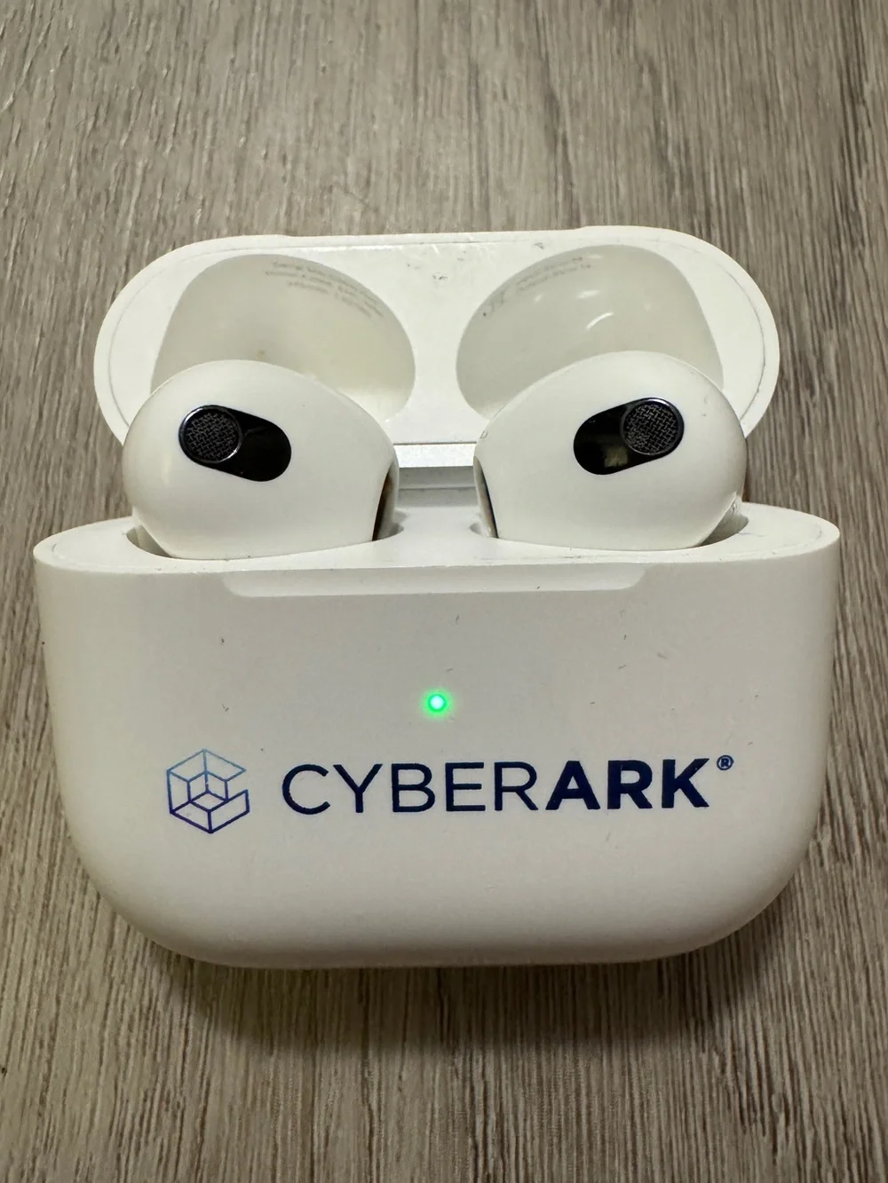Apple AirPods 3
